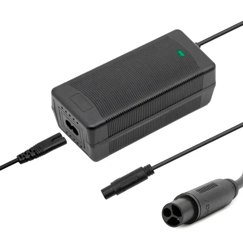 Preț redus Încărcător 48v (ieșire 54.6v) 2A conector Julet 3105