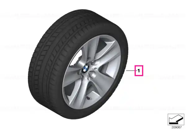 Roată completă de iarnă - Star Spoke 327 cu anvelopa Goodyear UG Performance 2 - 225/55R17 97H - BMW Seria 5 F10/F11 Retur ușor